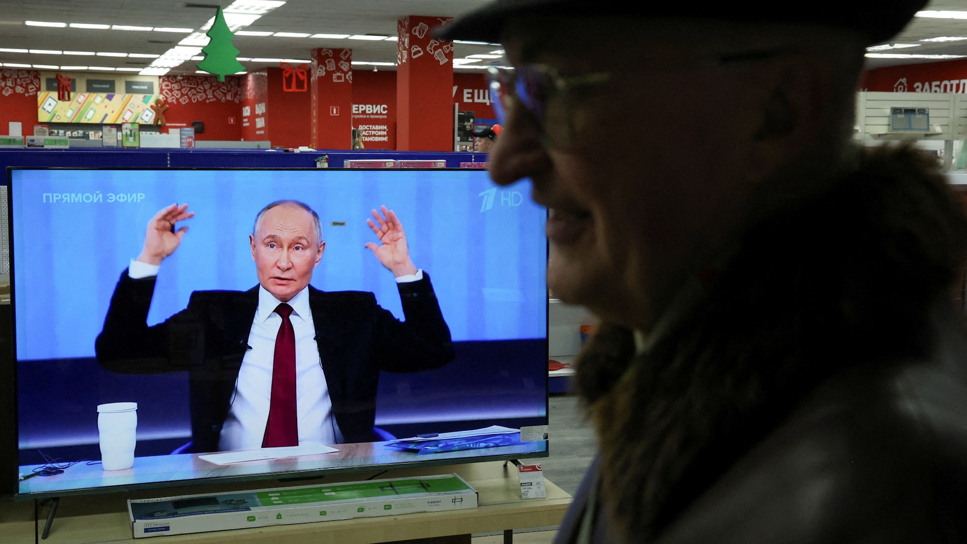 Putin propone un duelo: "En Kiev intenten derribar un misil Oreshnik"