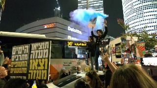 Israelíes celebran la posible liberación de los rehenes