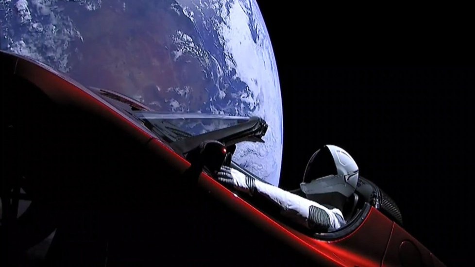 SpaceX lanzó en 2018 un Tesla Roadster al espacio