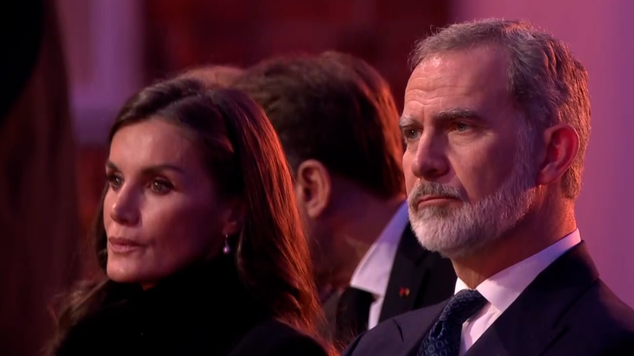 Los Reyes Felipe VI y Letizia asisten al homenaje a las víctimas del Holocausto por el 80º aniversario de Auschwitz
