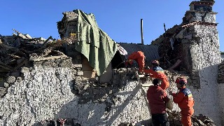 Decenas de muertos en Tíbet por un potente terremoto junto al Himalaya