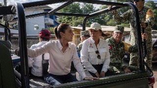 Sheinbaum visita algunas de las comunidades más afectadas por las lluvias torrenciales