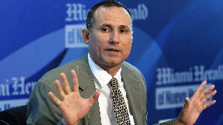 El opositor cubano José Daniel Ferrer García sale de una prisión directo al exilio en EE UU