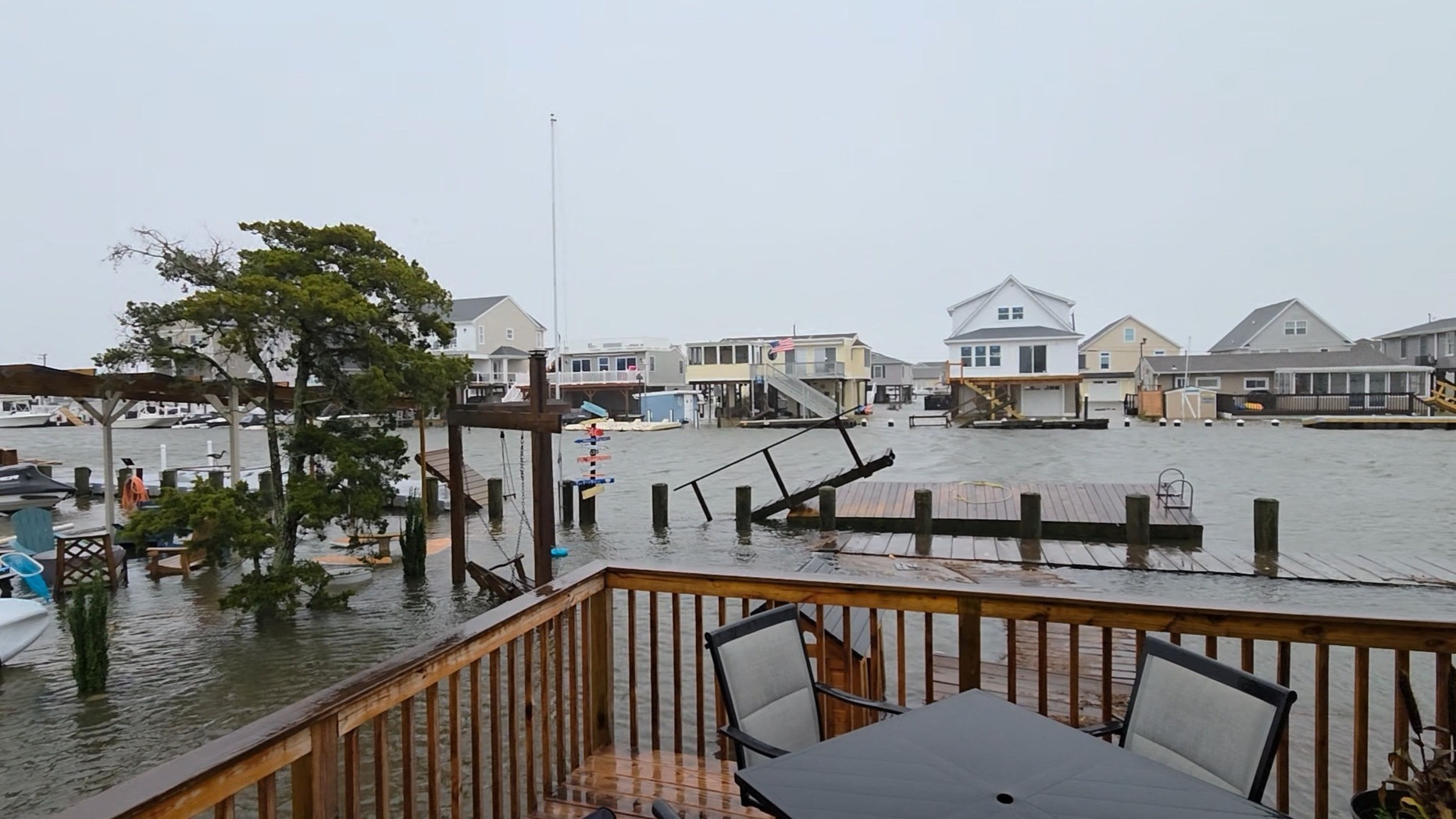 Una tormenta azota Nueva Jersey y provoca inundaciones con fuertes lluvias