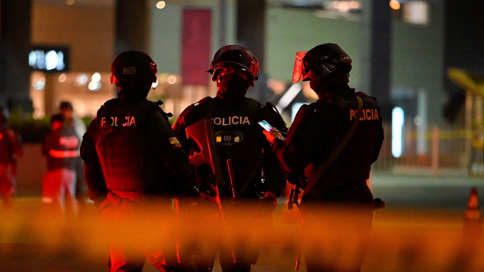 Atentado con carro bomba en Ecuador