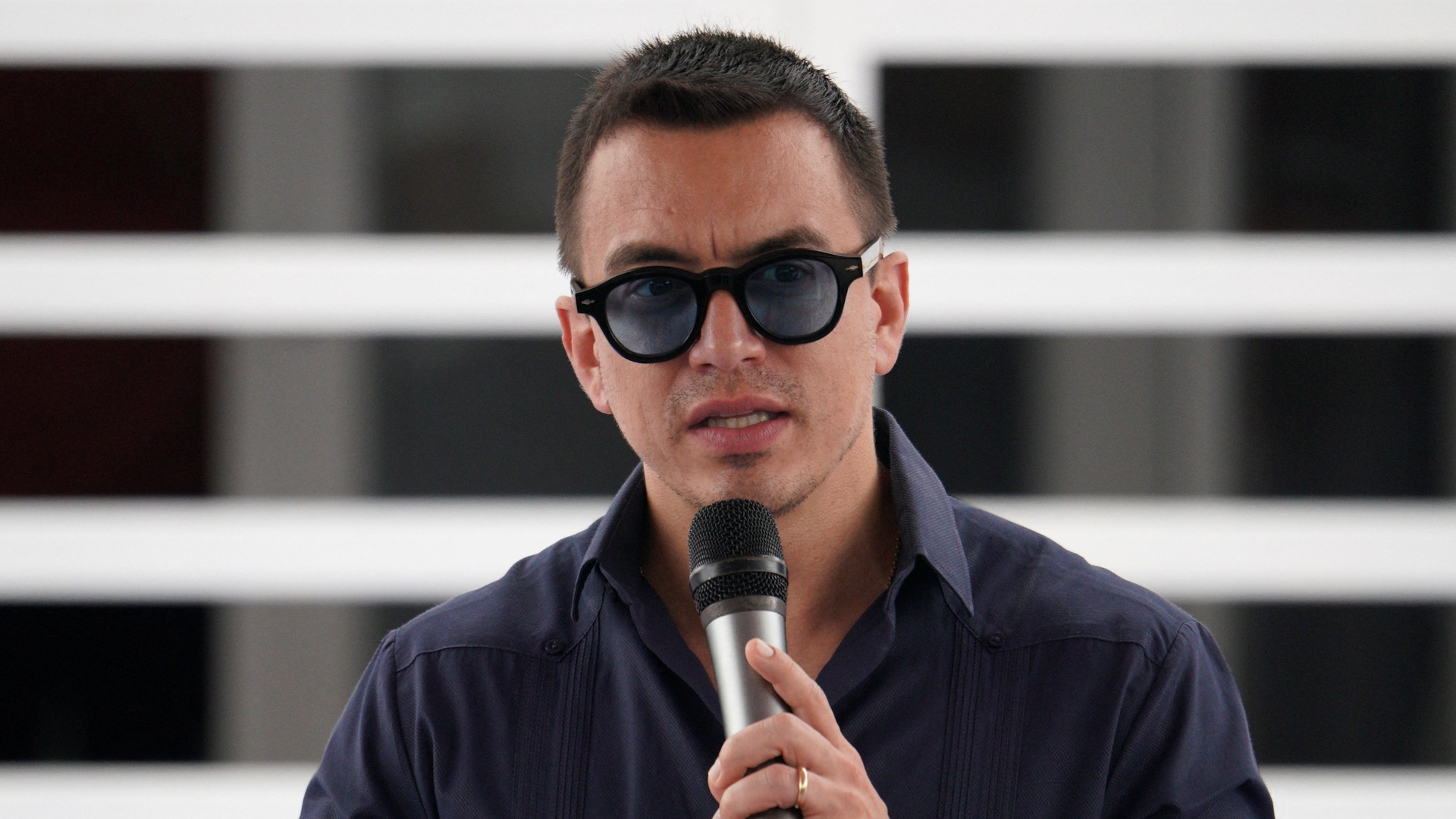 Daniel Noboa denuncia intento de envenenamiento