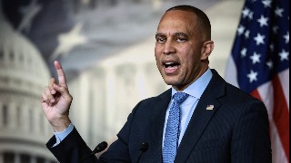 Senado aprueba el fin del cierre del gobierno