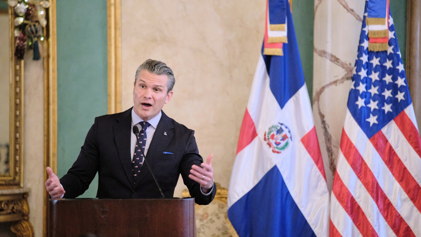 Pete Hegset anuncia operaciones militares en RD