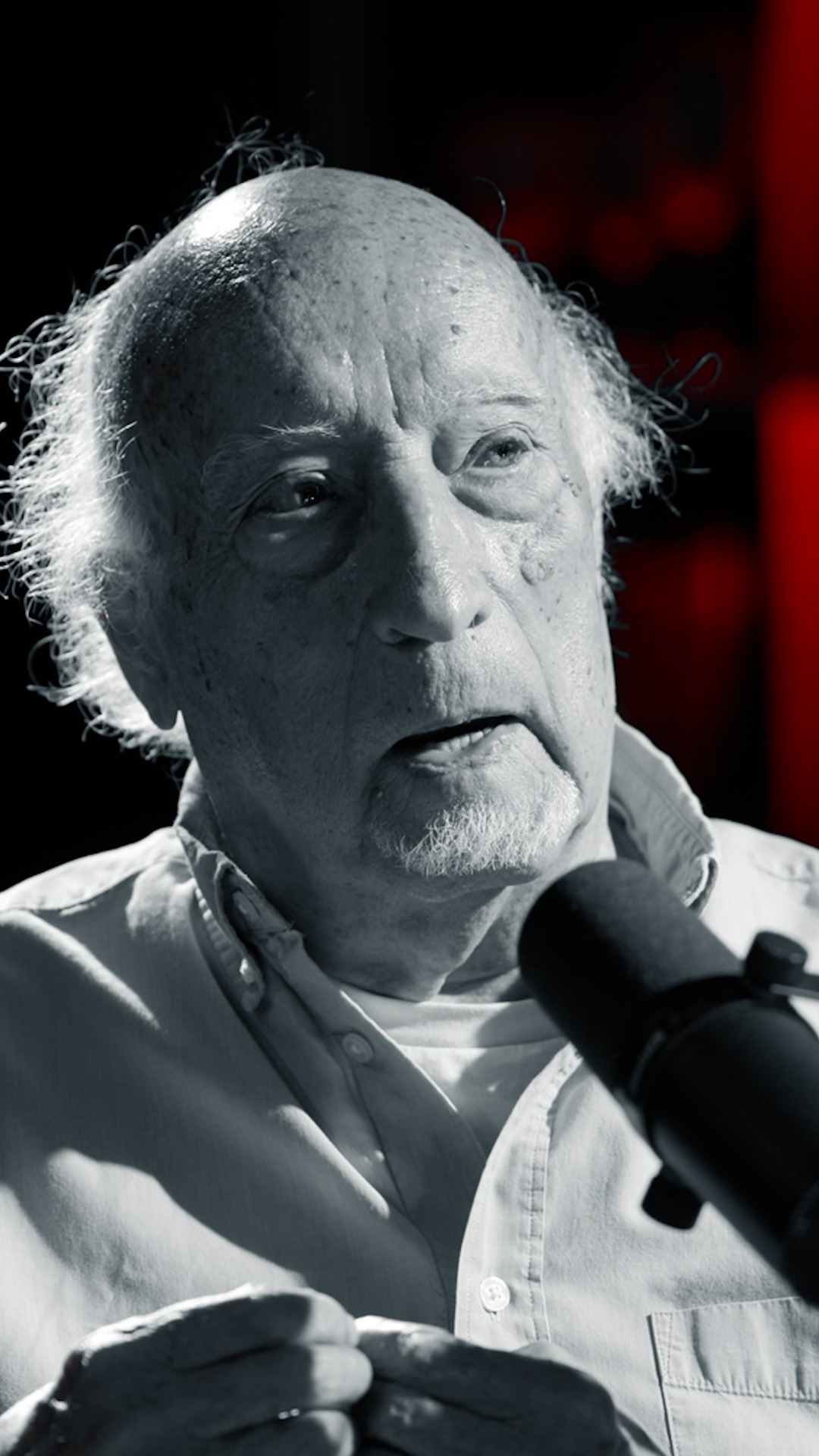 Manuel Vicent: "Yo creo que las ideas están en la lengua"