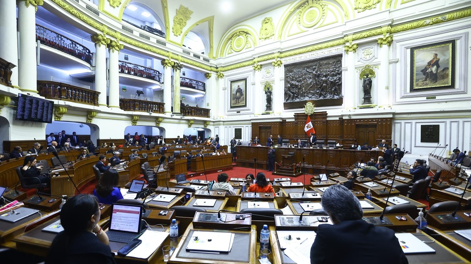 Perú declara a Claudia Sheinbaum persona non grata