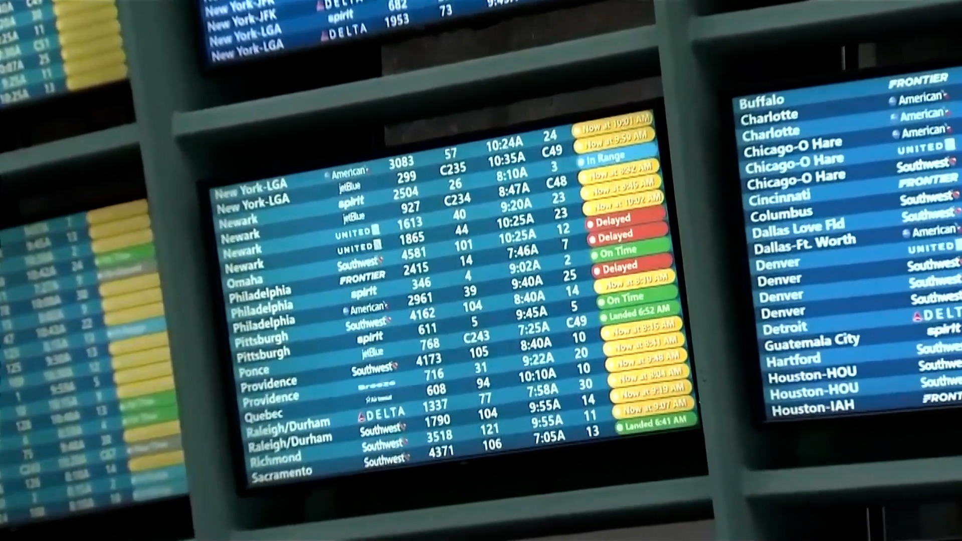 Estados Unidos bloquea los aeropuertos por las bajas de los controladores aéreos