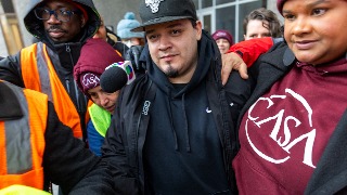 Kilmar Abrego García queda en libertad después de que una jueza lo ordenara