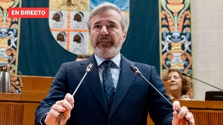 Azcón comparece ante los medios para anunciar el adelanto electoral en Aragón, en directo
