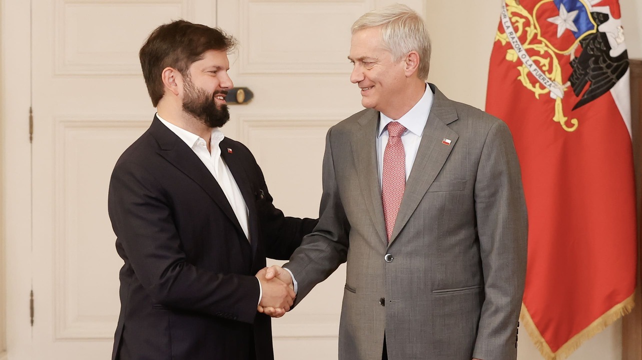 Gabriel Boric recibe a Kast en La Moneda