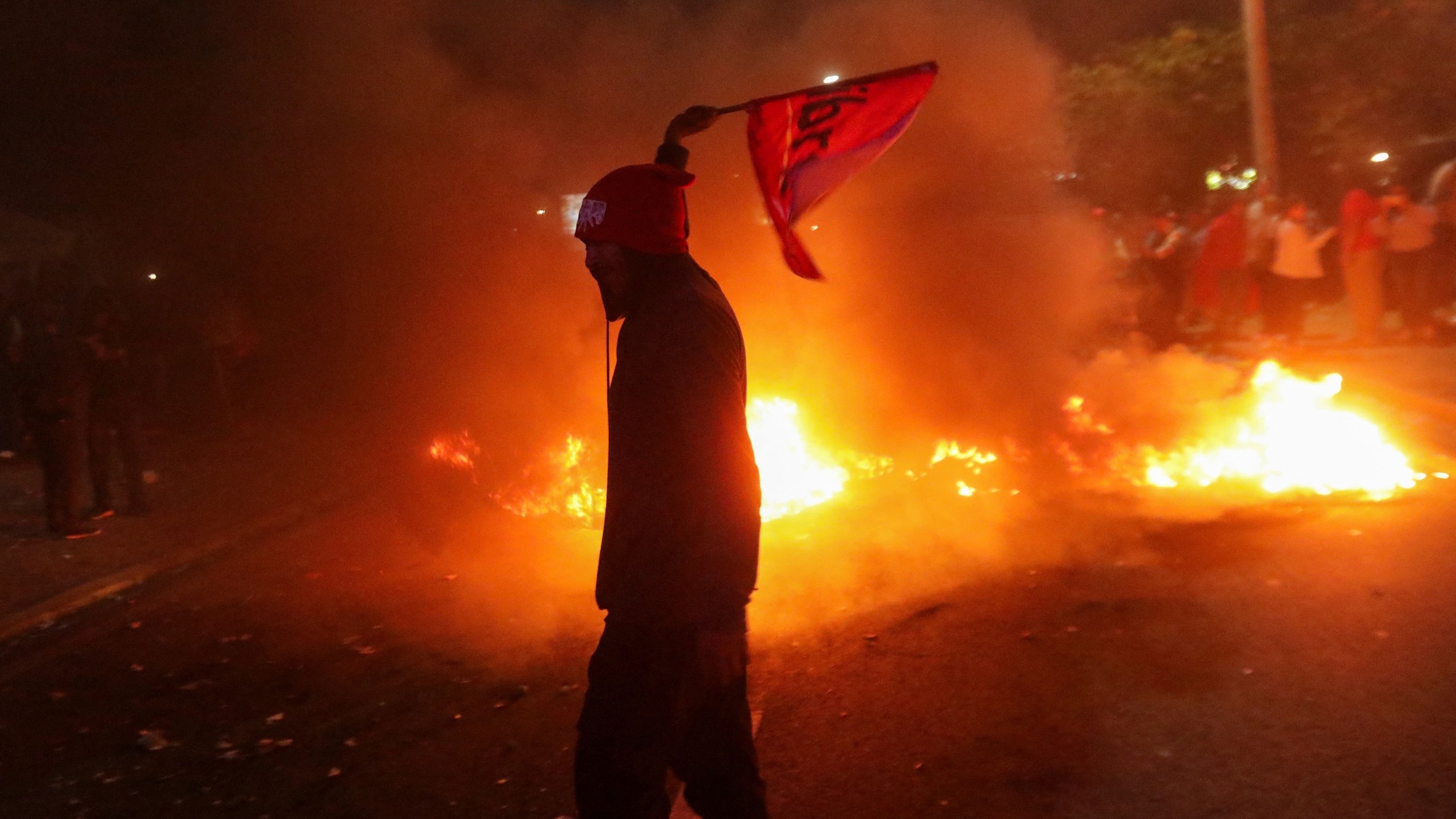 Protestas retrasan recuento especial de votos en Honduras