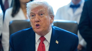 Donald Trump reclasifica la marihuana