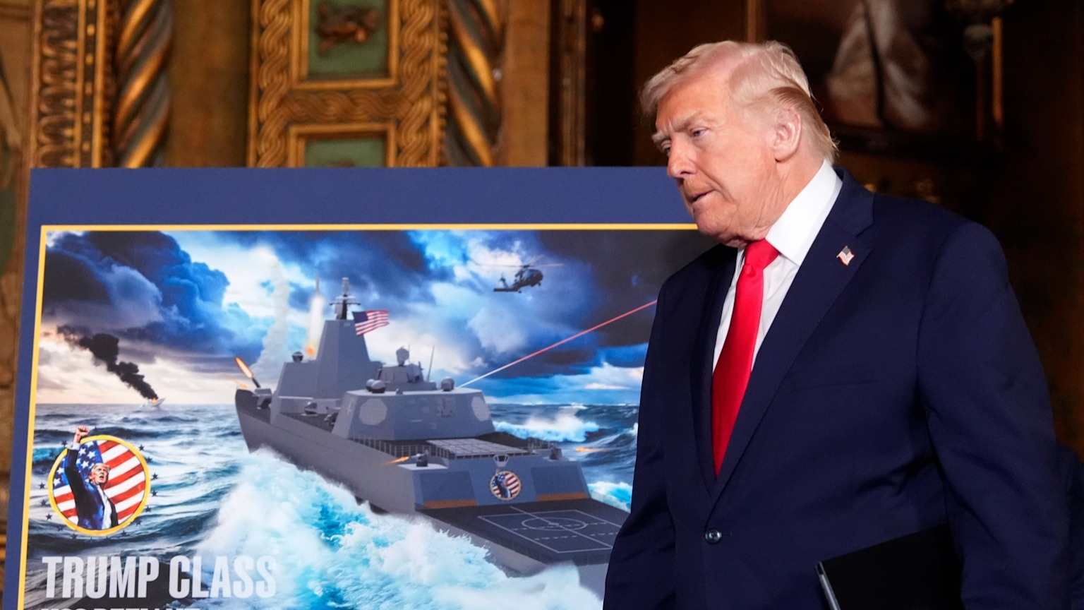 DONAKD TRUMP anuncia la construcción de un nuevo tipo de buques de guerra