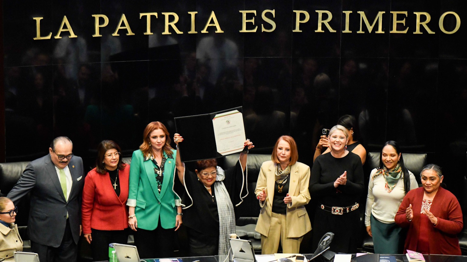 Ernestina Godoy nueva fiscal