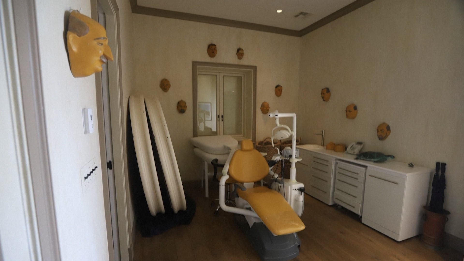 Los demócratas del Congreso publican vídeos e imágenes de la isla de Jeffrey Epstein