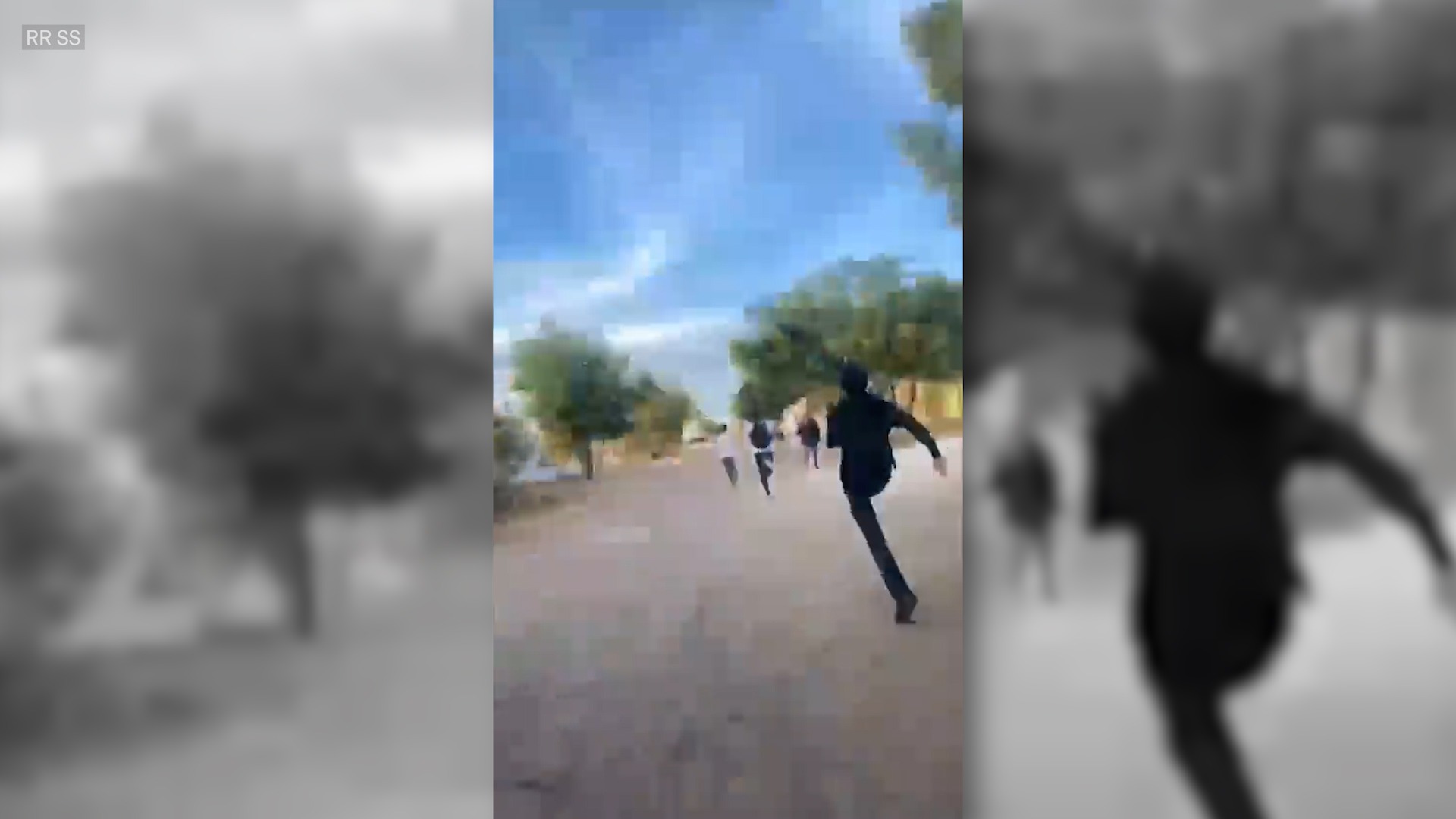 Estudiantes de bachillerato corren a resguardarse de una balacera en Culiacán