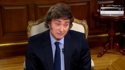 Milei indica al periodista cómo seguir una entrevista: "¿Se pactaban las preguntas?"