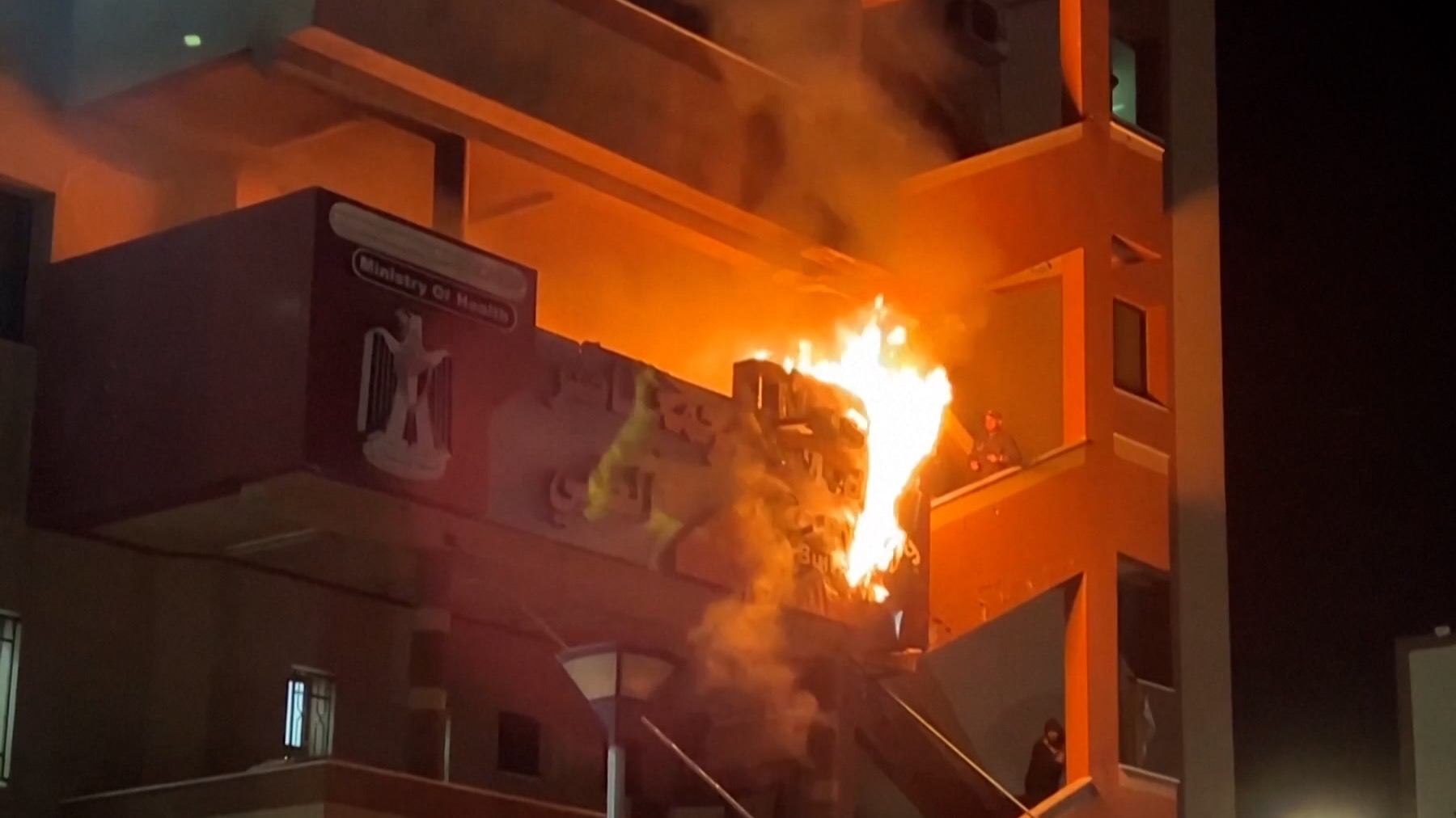 Un bombardeo israelí contra un hospital de Gaza causa cinco muertos, entre ellos un alto mando de Hamás