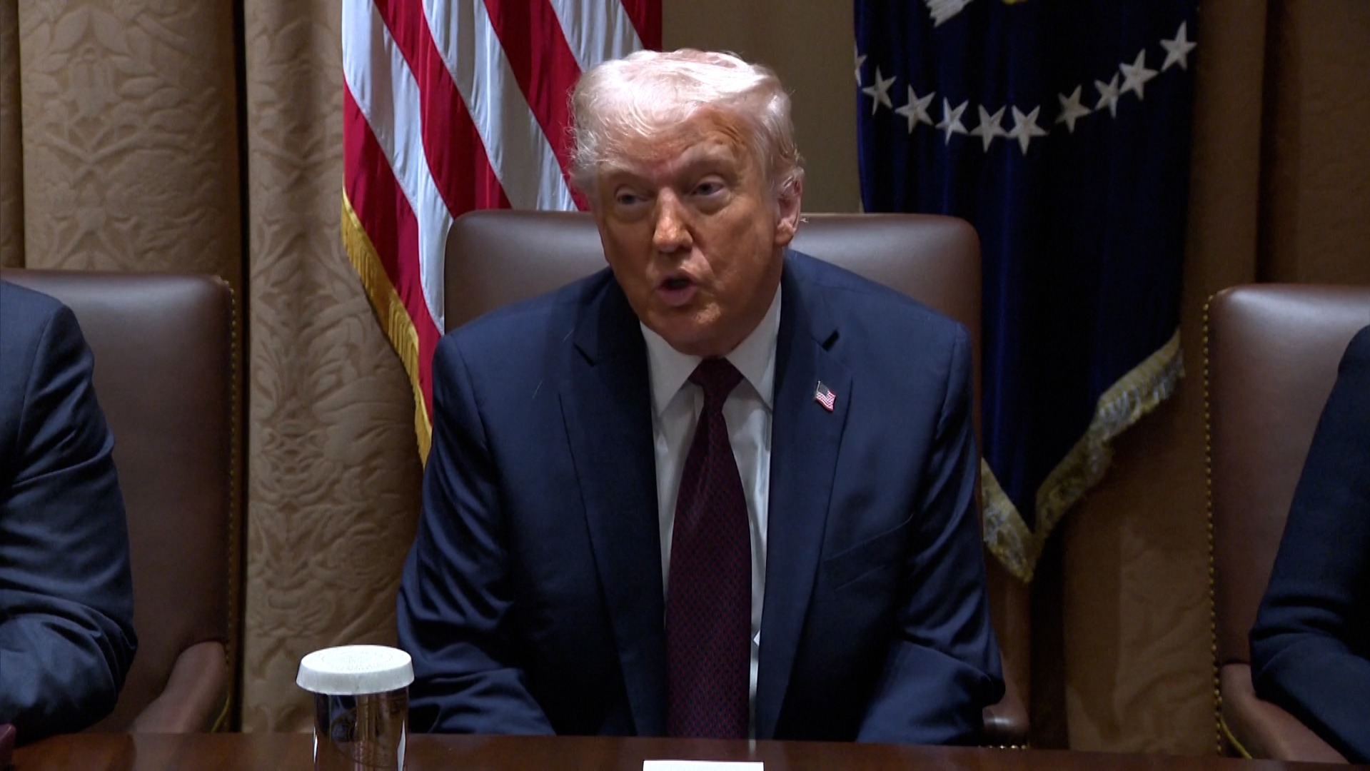 Trump: "La gente de Groenlandia nos pide que vayamos allí"