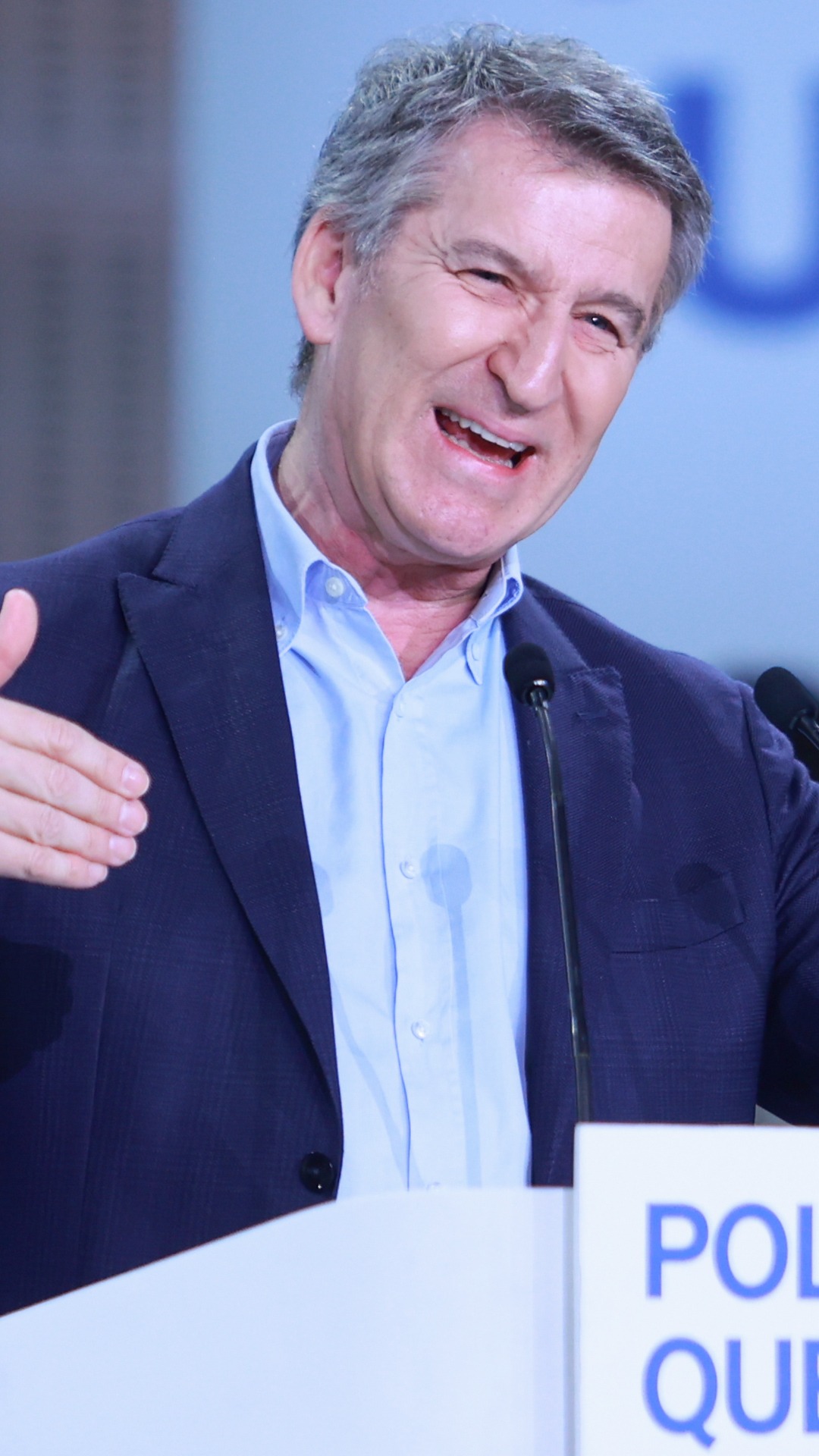 Feijóo contra Sánchez: "O a las Cortes o a las urnas"