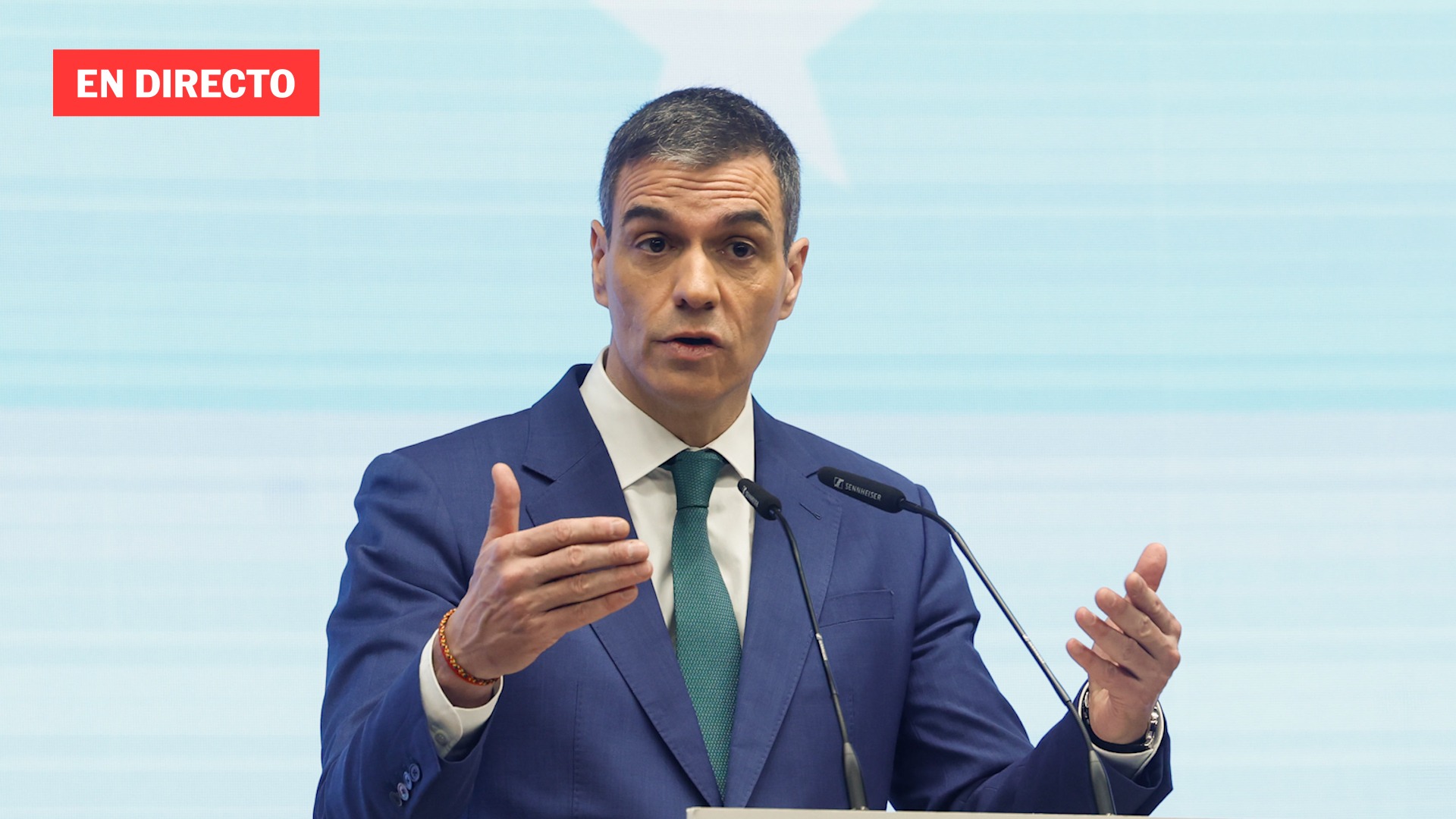 Sánchez preside el acto "En defensa de una universidad de calidad" en la UNED