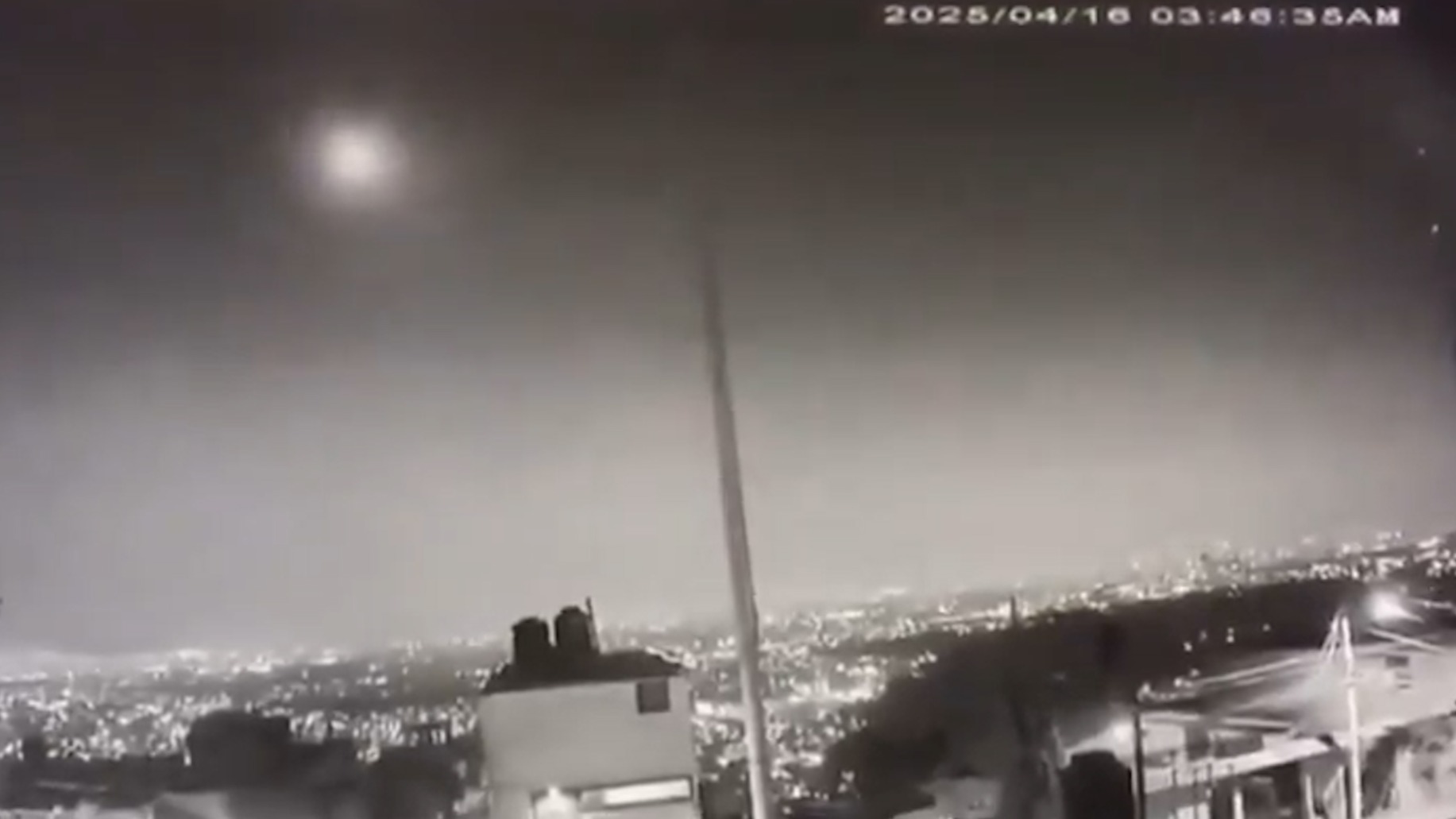 La caída de un meteoro en el Valle de México