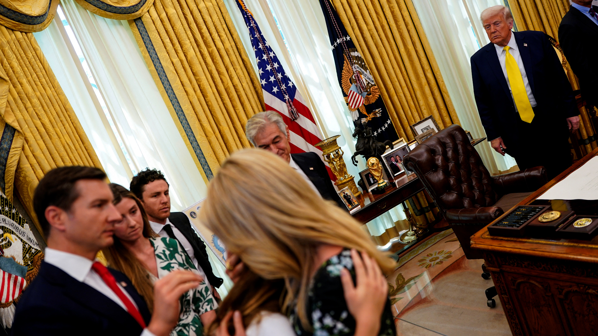 Trum interrumpe evento