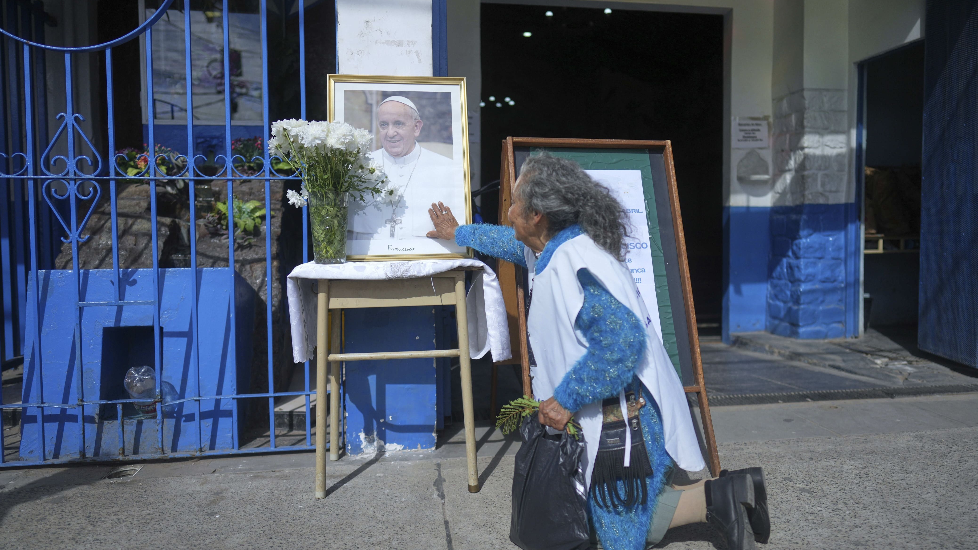 Los barrios pobres de Argentina despiden al Papa