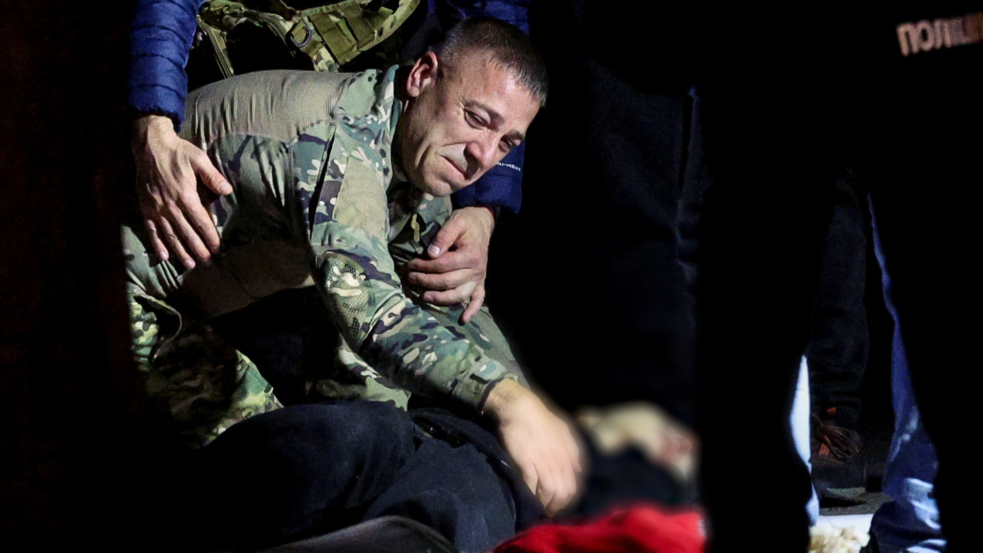 Ataque ruso mata al menos a 18 personas en la ciudad natal de Zelenski