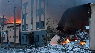 Ataques rusos con drones dejan al menos un muerto en Kiev