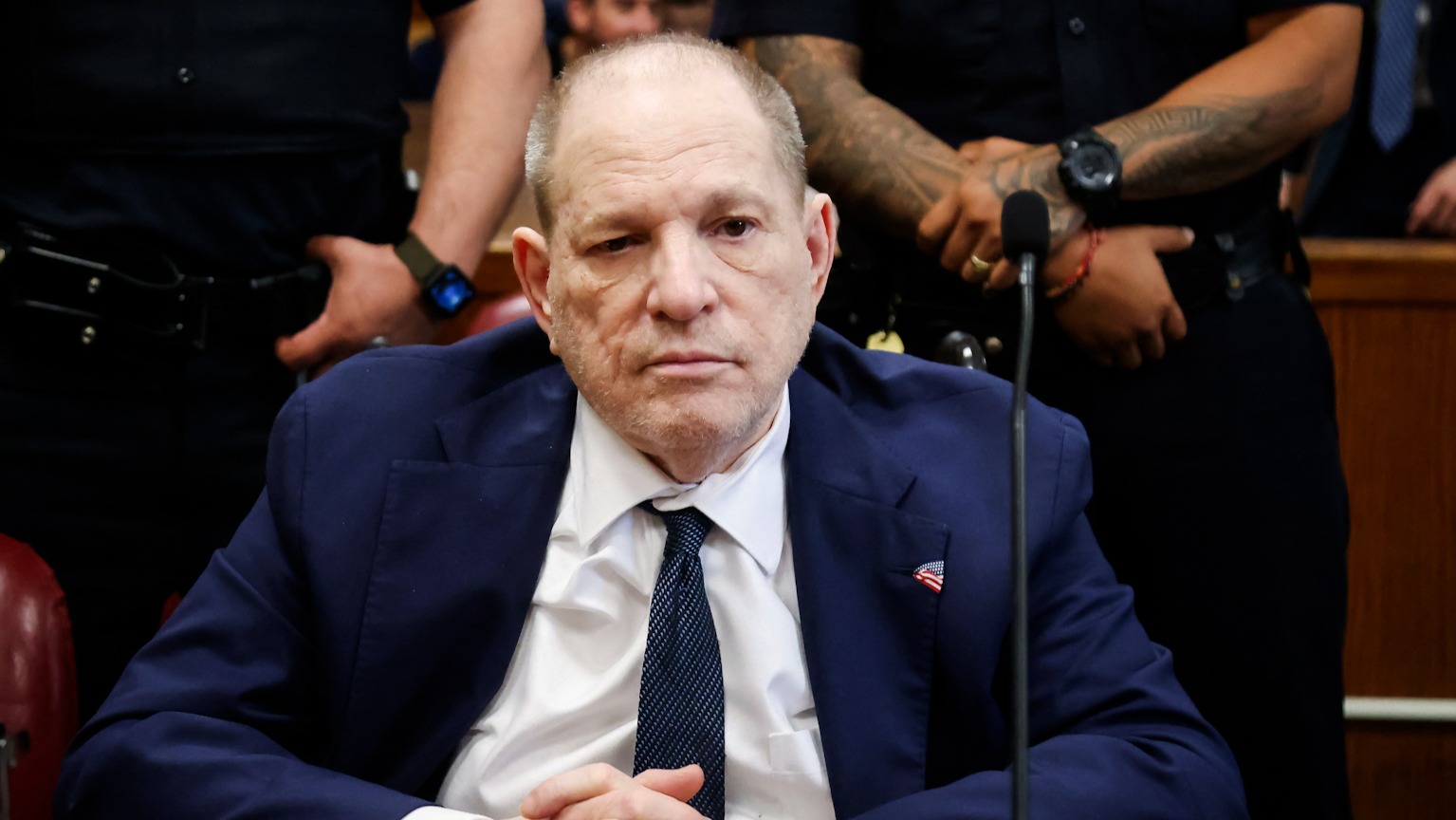 Un jurado de Nueva York declara de nuevo culpable a Harvey Weinstein por un delito de agresión sexual