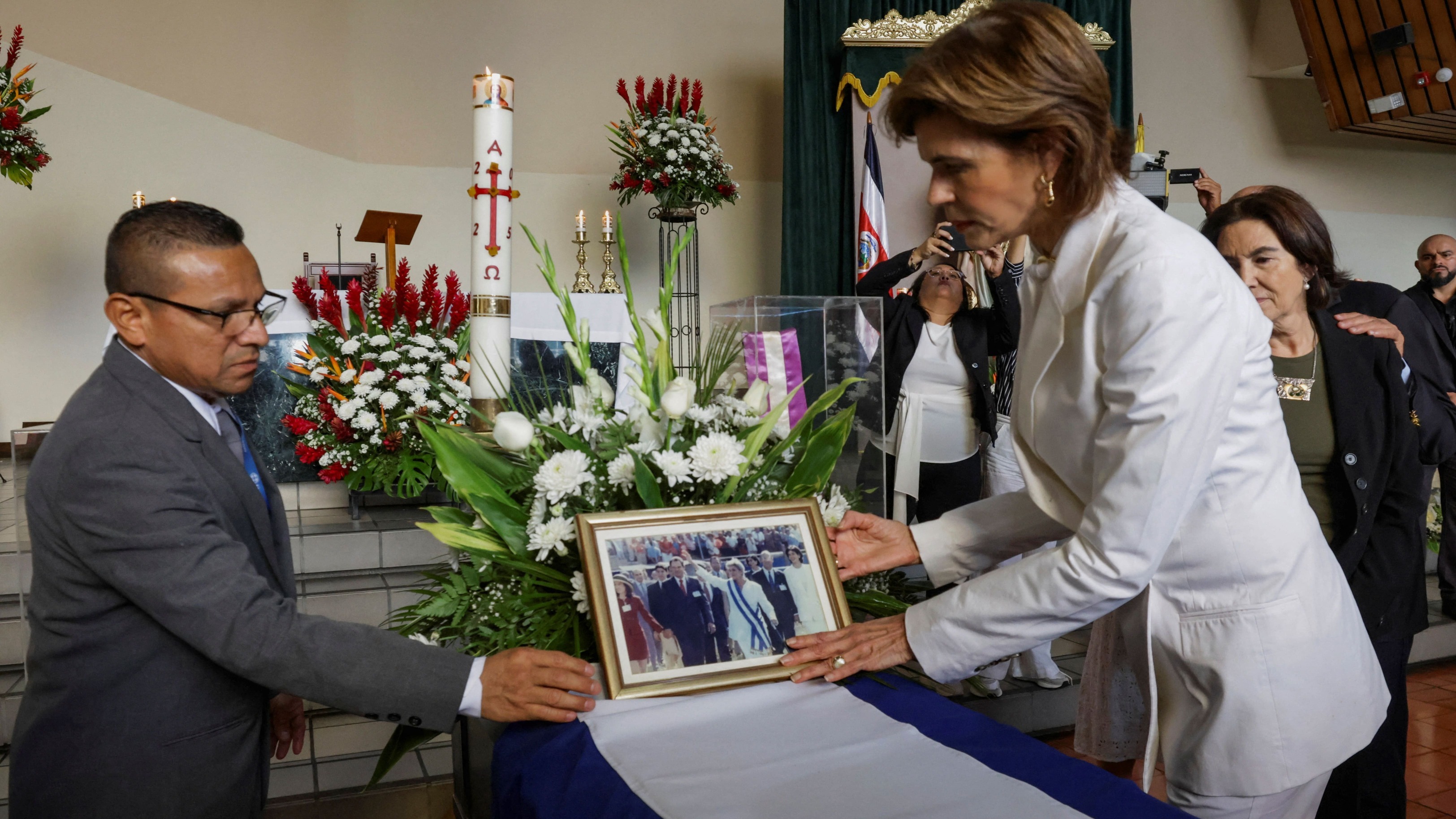 Funeral de Violeta Chamorro