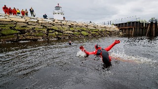 Trabajos de alto riesgo bajo amenaza de recortes de Trump