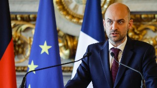 La UE aprueba un nuevo paquete de sanciones contra Rusia que incluye un tope al precio del petróleo