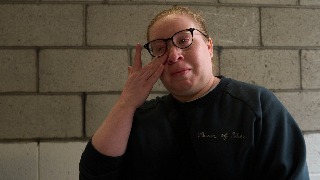 Confusión y angustia para las familias que desean visitar a inmigrantes detenidos por ICE