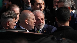 El presidente Lula visita a Cristina Kirchner en prisión domiciliaria