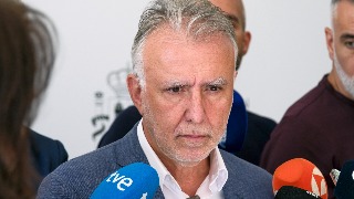 Ángel Víctor Torres: 