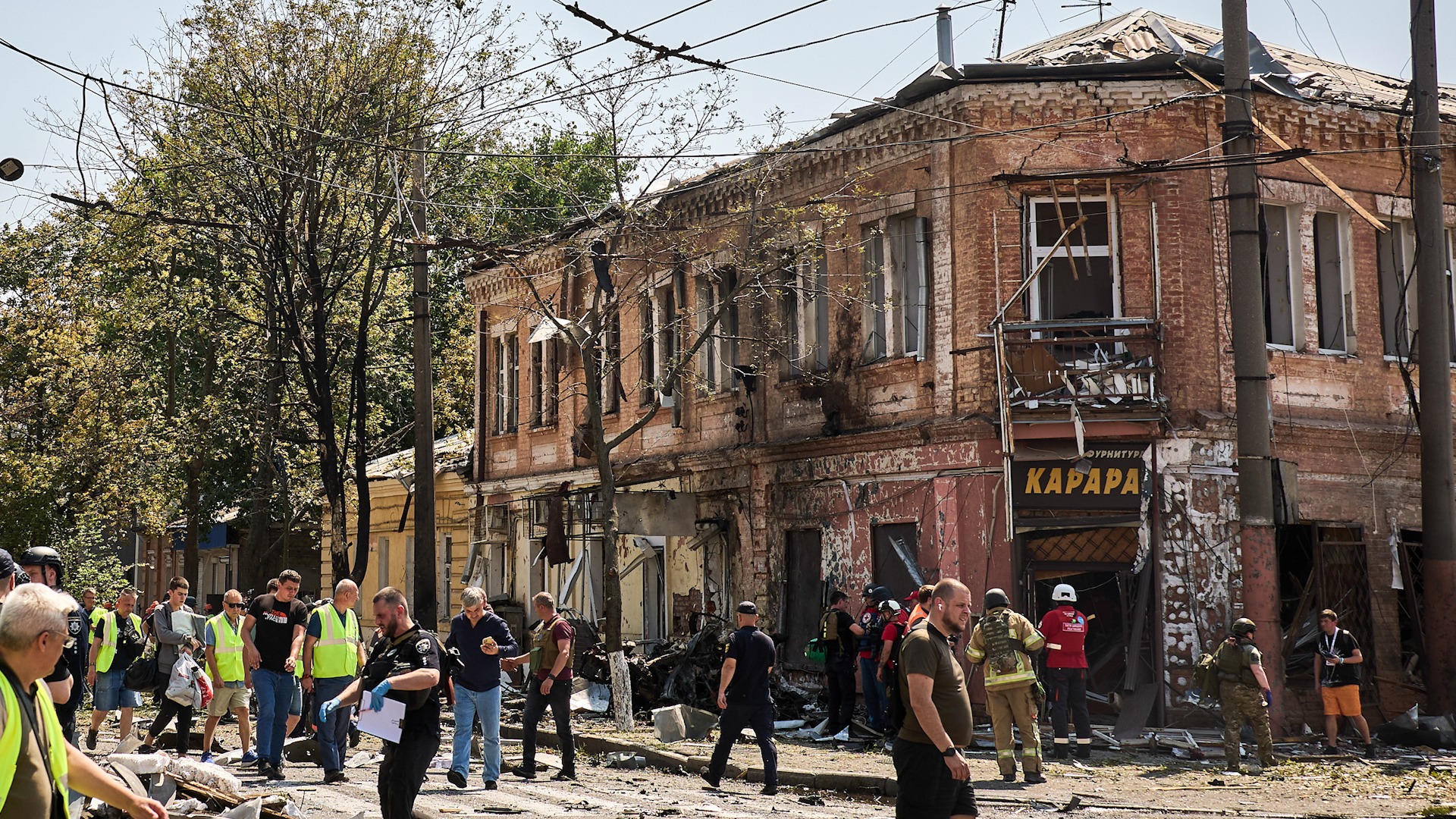 Trump afirma haber tenido una "buena conversación" con Zelenski