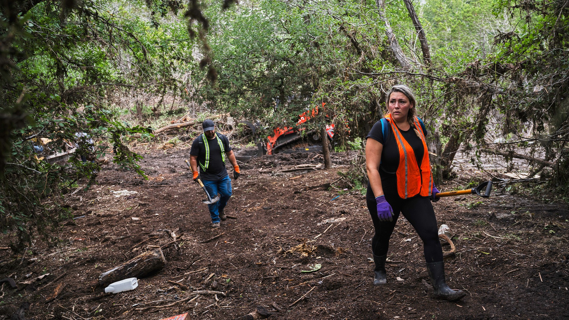 Testigos de las inundaciones de Texas narran lo vivido tras el alza del río Guadalupe