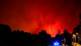 Controlado el incendio en Tres Cantos (Madrid) tras arrasar 1.000 hectáreas y obligar al desalojo de tres urbanizaciones