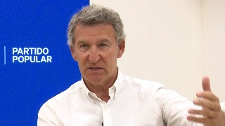 Feijóo acusa al Gobierno de llegar tarde ante los incendios