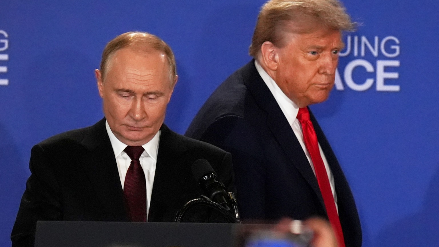 Los momentos clave de la reunión de Trump y Putin