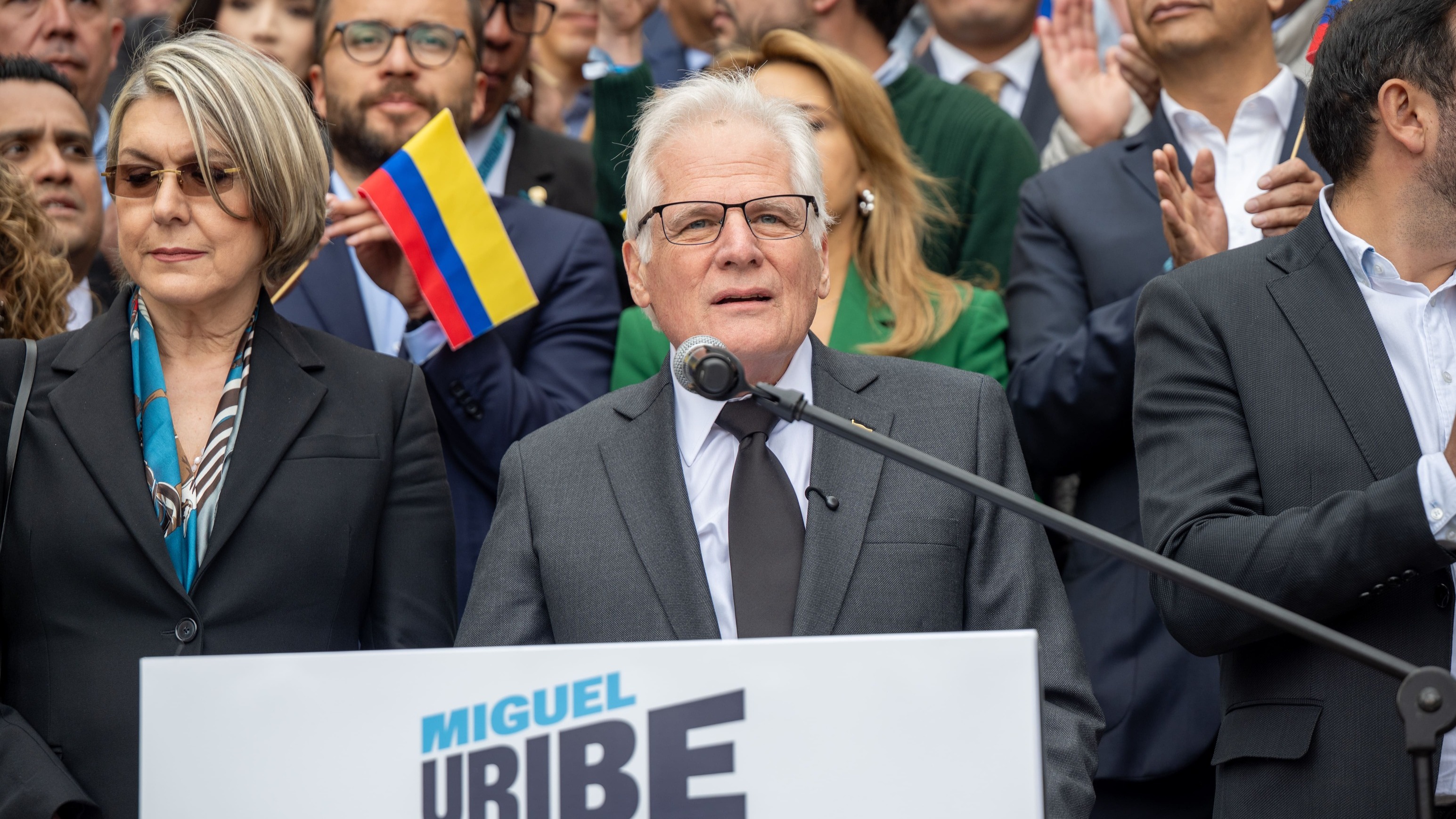 Miguel Uribe Londoño lanza su candidatura presidencial