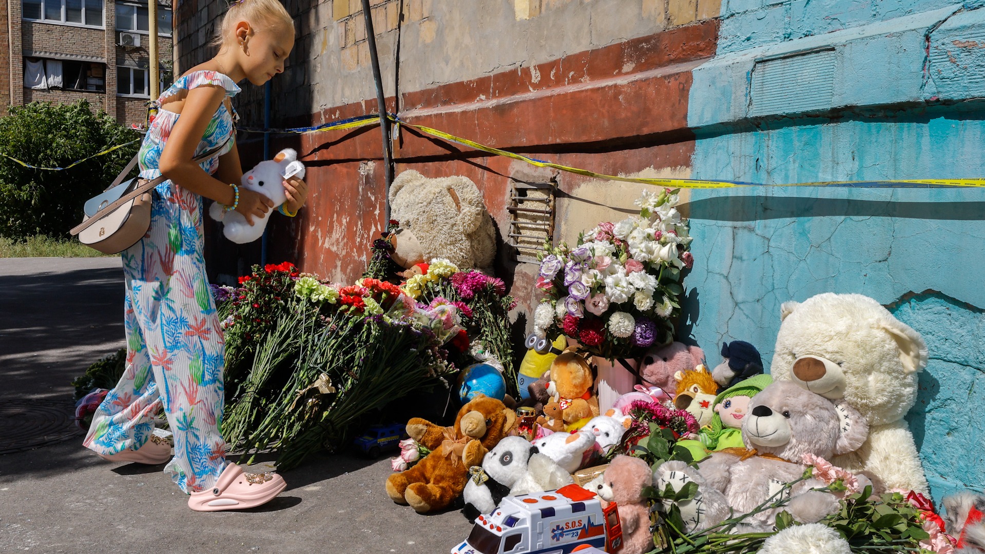 Ucrania, de luto tras el ataque masivo a Kiev, demanda ayuda internacional