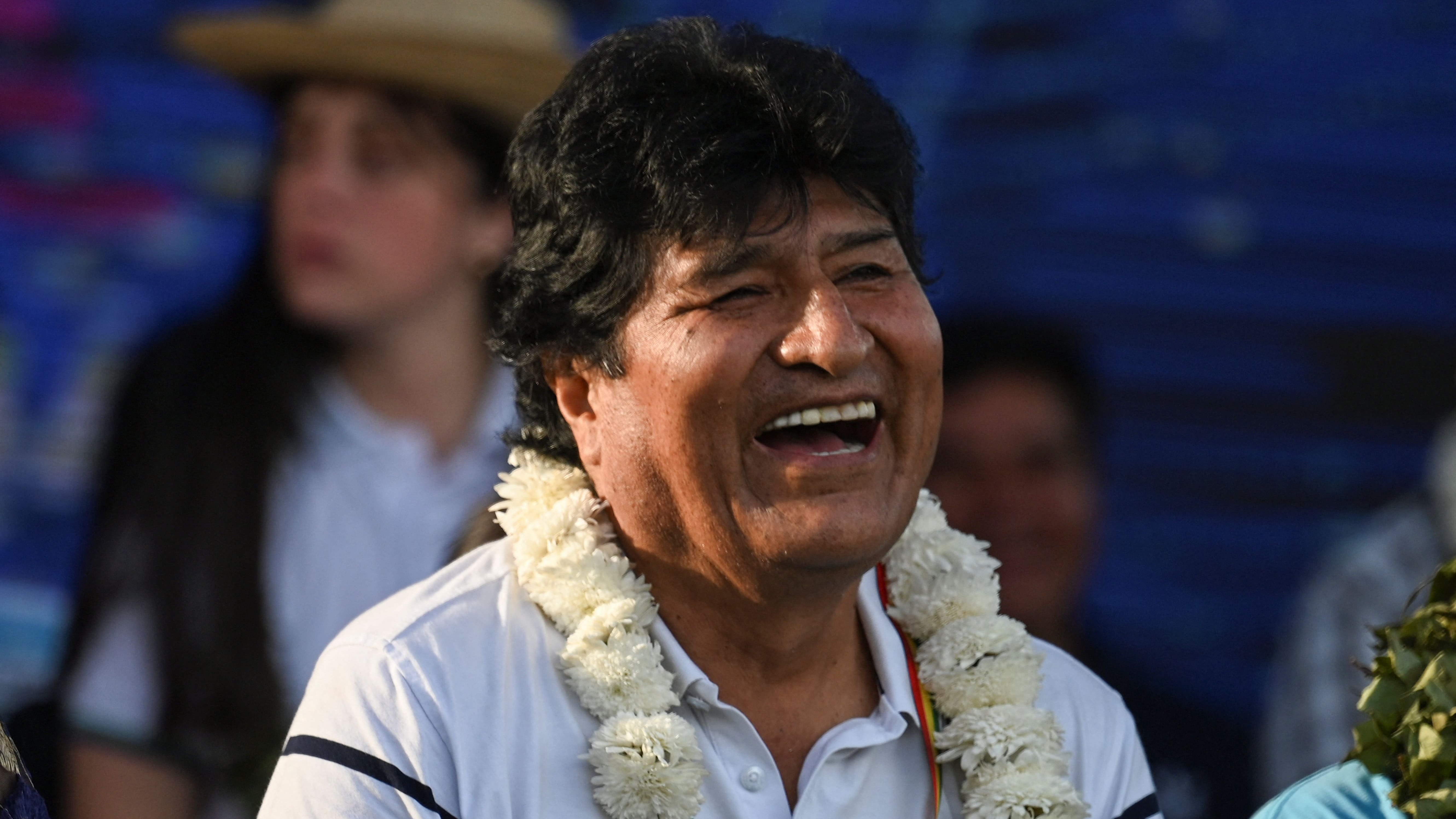 Evo Morales llama a anular el voto