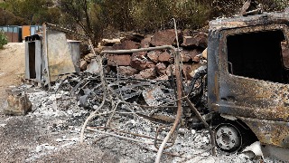 Imágenes de un camping de Tarifa (Cádiz) tras el incendio